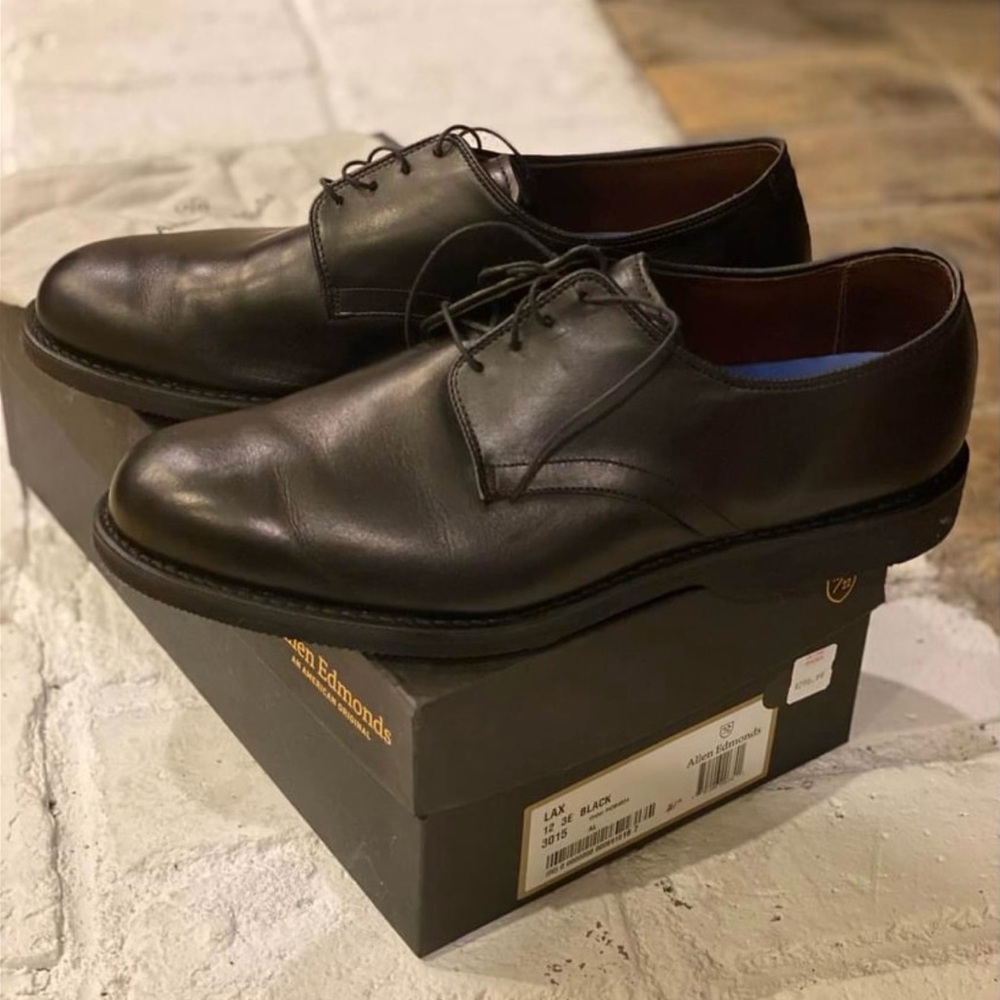 Men’s shoes